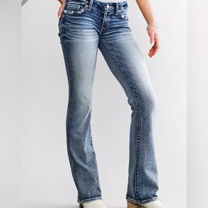 BKE Stella boot cut, low rise, stretch fit jeans Size 29 (fits like Size 12)